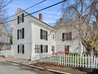 7 Glover Sq #2, Marblehead, MA, 01945