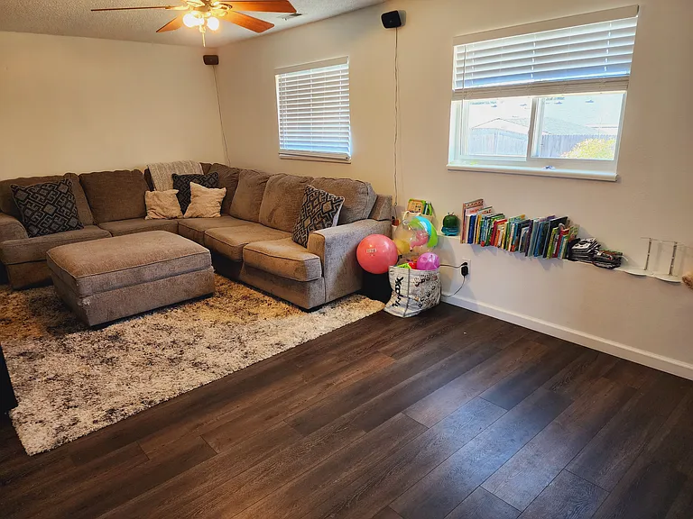 4870 Goulet Way — Photo 6