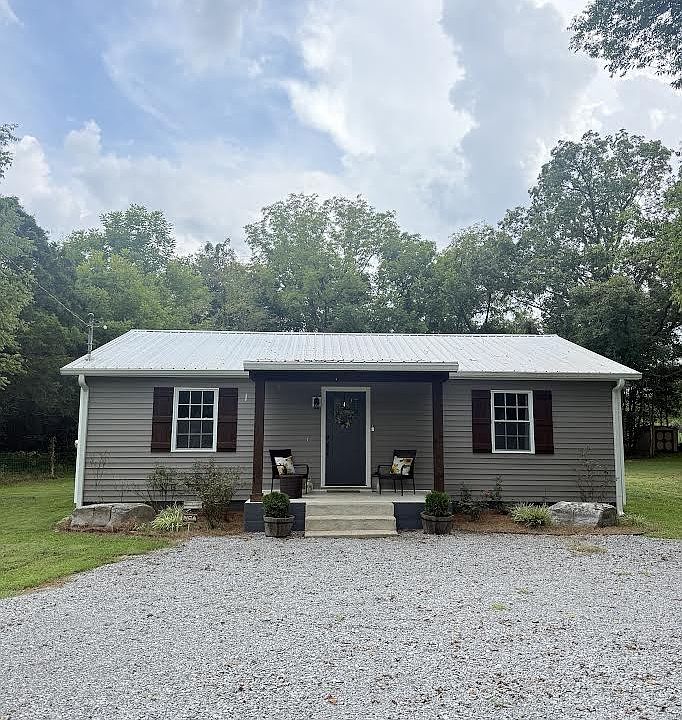 1st image of 1047 River Barfield Rd