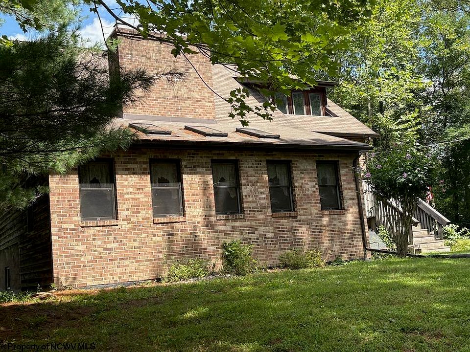 1st image of 214 Bortz Rd