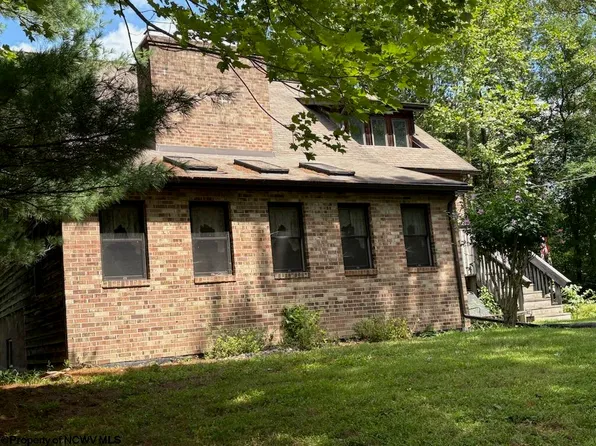 214 Bortz Rd, Pt Marion, PA 15474
