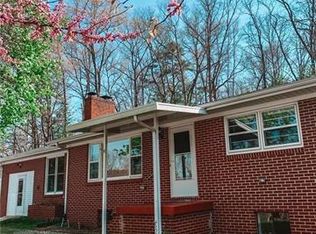 159 Lower Glady Fork Rd, Candler, NC 28715