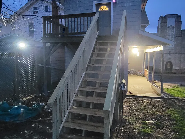 133 E Market St #2 — Photo 29
