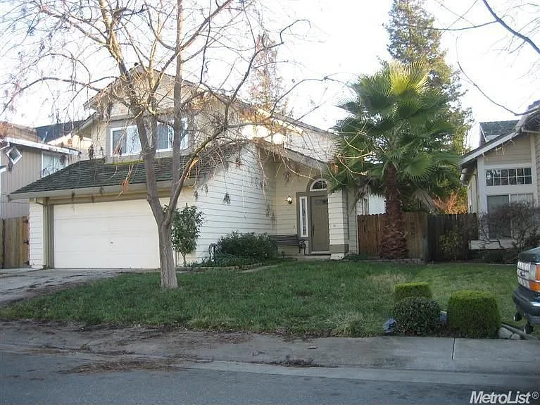 3742 Willow Bend Pl photo 1
