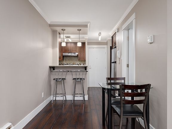 3rd image of 1950 W 8th Ave #303