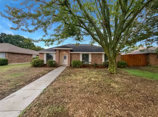 2302 Fuqua Rd, Rowlett, TX 75088