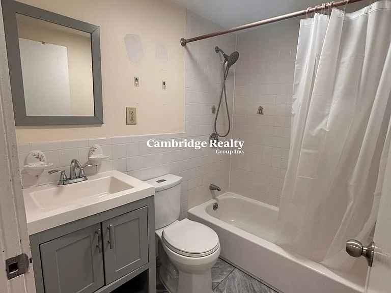 66 Pleasant St #3A — Photo 16