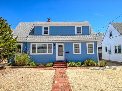 17 W Bayberry Dr, Brant Beach, NJ, 08008