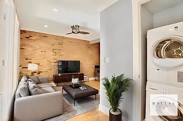 424 East 9th Street, #13
