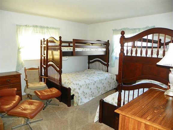 4th image of 5224 Avenida Navarra APT 103