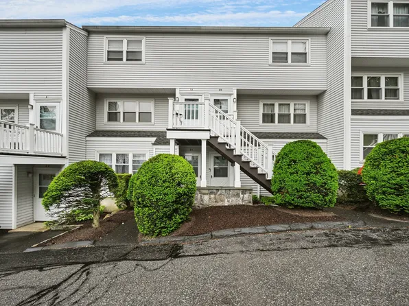 29 Van Buren Avenue APT L6, Norwalk, CT 06850