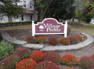 11 Inverness Dr, Edison, NJ 08820