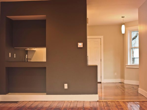 38 Vinton St #2