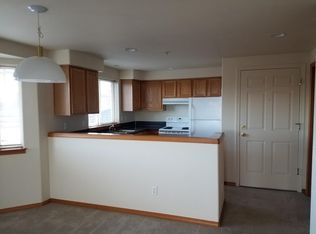 2610 42nd Ave SW #301, Seattle, WA 98116