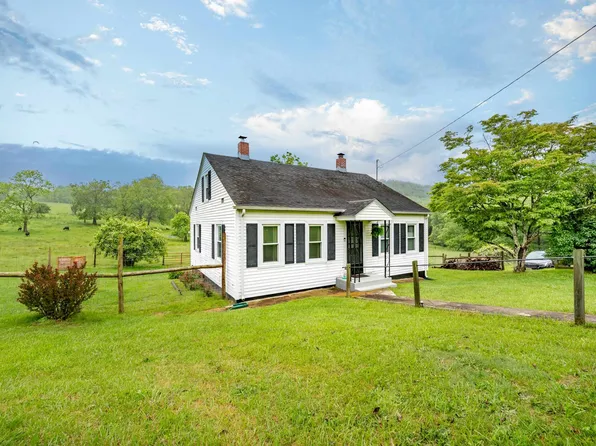 856 Conner Grove Rd SW, Willis, VA 24380