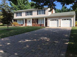 21 Revere Pl, Freehold, NJ 07728