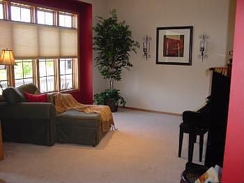 2nd image of 9285 Cortland Alcove