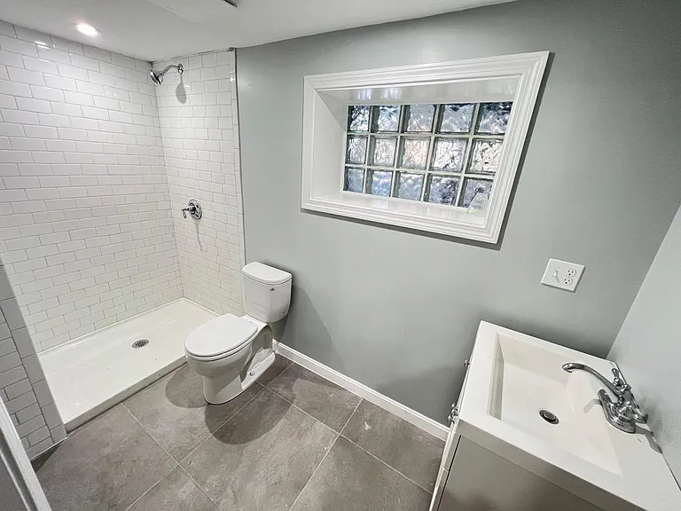 79 Moreland St #1 — Photo 14