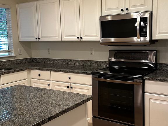 5th image of 9200 E Kansas Pl