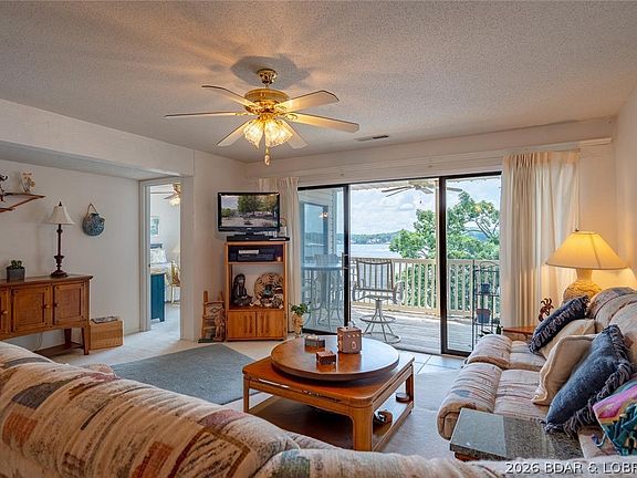 4th image of 395 Barba Le Ln Unit 3B