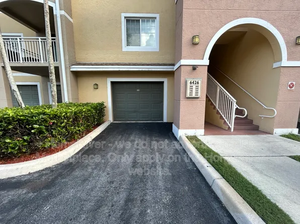 6426 Emerald Dunes Dr APT 306, West Palm Beach, FL 33411