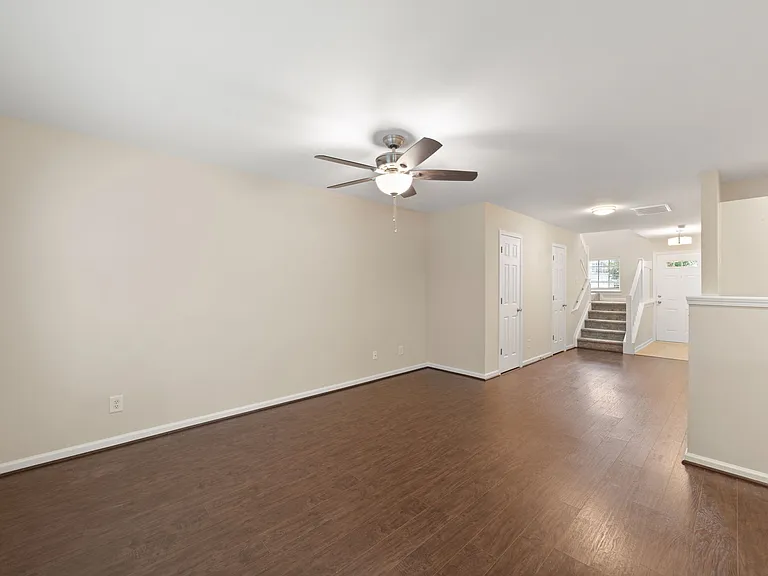 235 Blue Robin Way — Photo 15