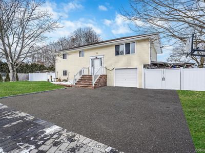 73 Olive Street, Central Islip, NY, 11722
