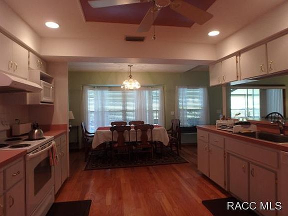3rd image of 9009 S Meredith Ave