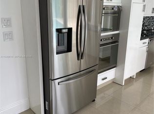 5321 SW 89th Ct, Miami, FL 33165