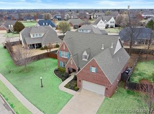 10009 E 93rd St N, Owasso, OK 74055