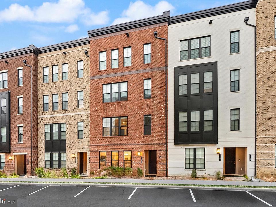 1st image of 7461 Backett Wood Ter Unit 1213