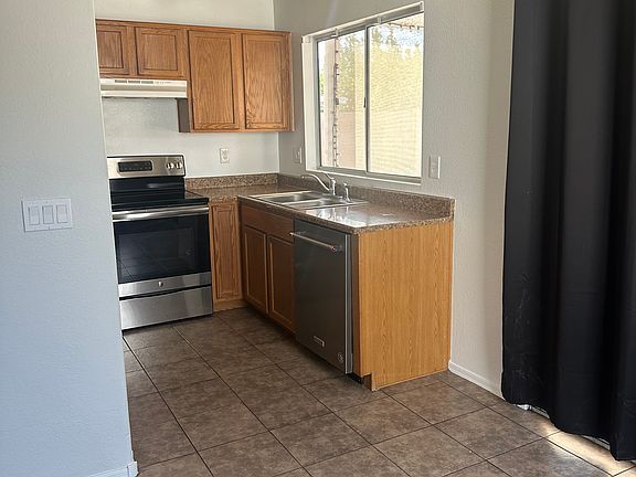 5th image of 3707 W Firehawk Dr