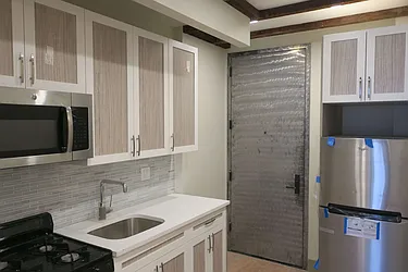 Rented by Joel Weisz, LREB