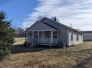 5107 Lewis Rd, Roanoke, VA 24014