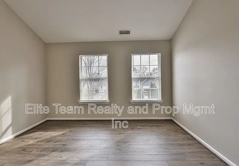 7109 Angela Marie Ct — Photo 24
