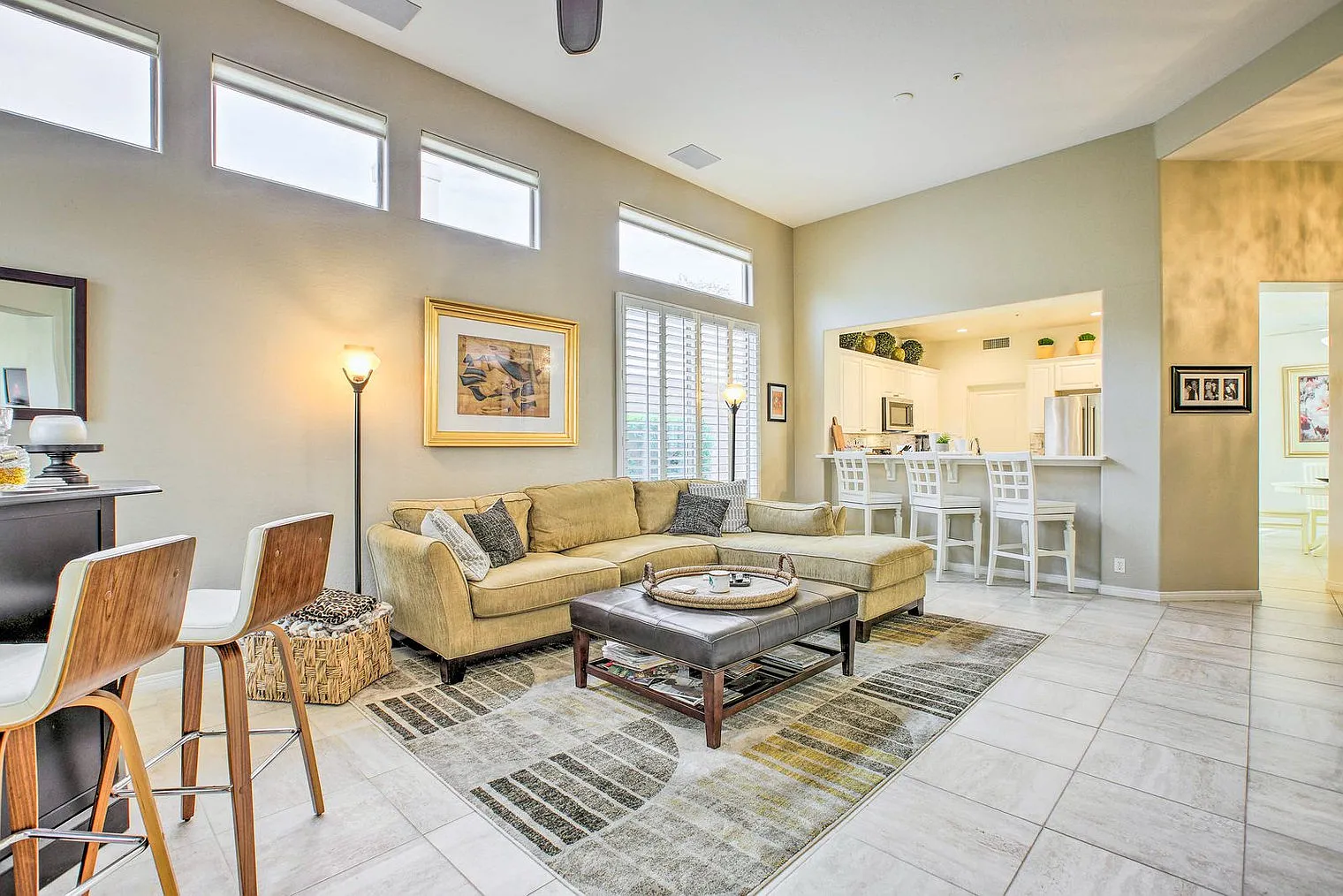 2 bed, 2.0 bath, 1689 sqft, $5,225 — Photo 1