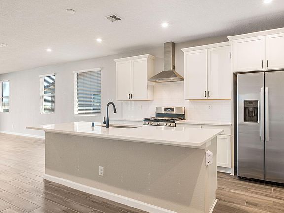 5th image of 3305 Wolf Tail Loop