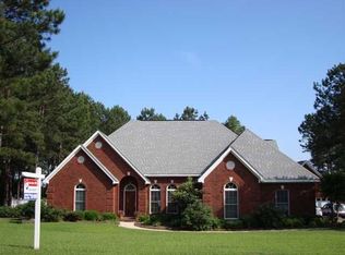 327 Royal Crest Cir, Kathleen, GA 31047
