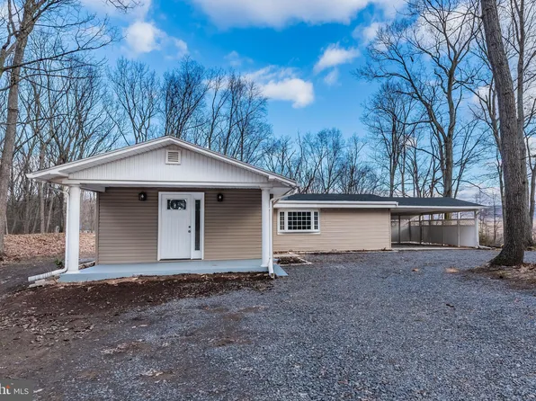 145 Camp Ln, Halifax, PA 17032