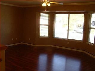 1st image of 440 Arnold Dr