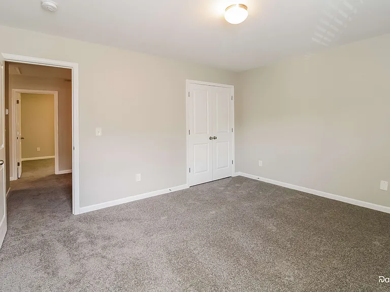 4516 Jersey St — Photo 13