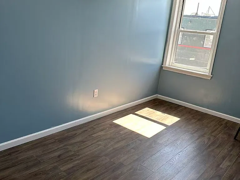 6620 Castor Ave #2 — Photo 2