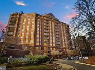 5800 Nicholson Ln APT 201, Rockville, MD 20852