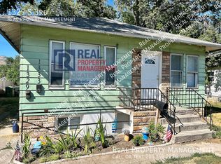 1329 S 3rd Ave, Pocatello, ID 83201