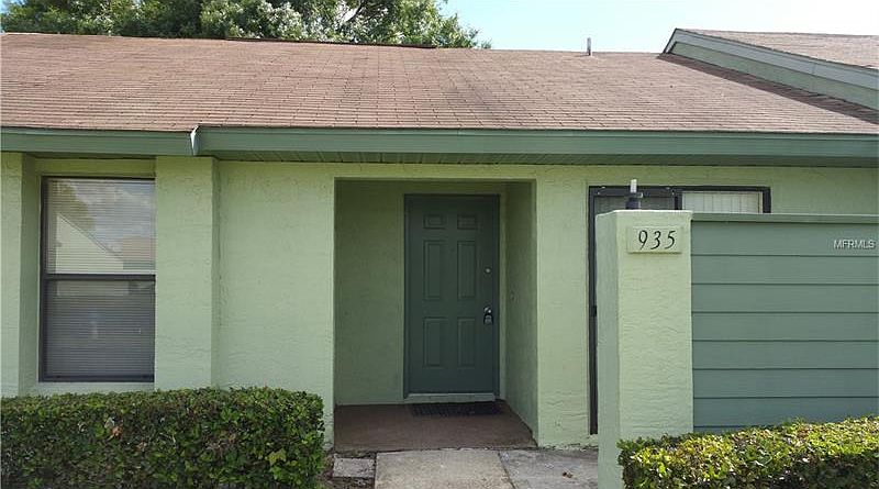 1st image of 935 Park Villa Cir