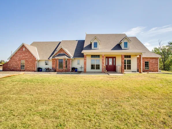 307 N Shell Rd, Garber, OK 73738