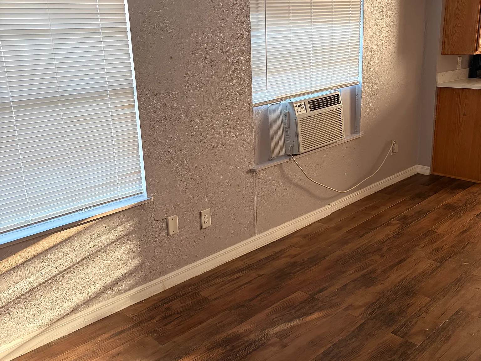 2 bed, 667 sqft, $1,050 — Photo 4
