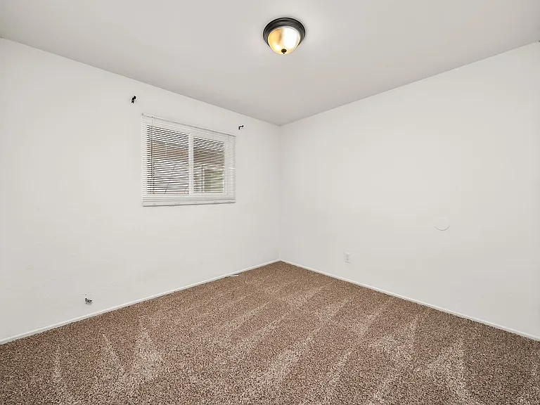 5733 San Vincente Way — Photo 9