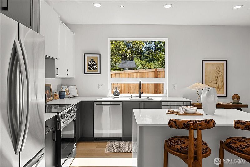 4th image of 11349 23rd Avenue NE