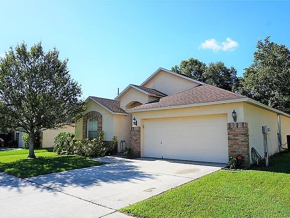 2nd image of 104 Citrus Landing Dr